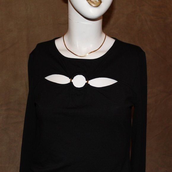 Guess Long Sleeve - Picture 2 of 8